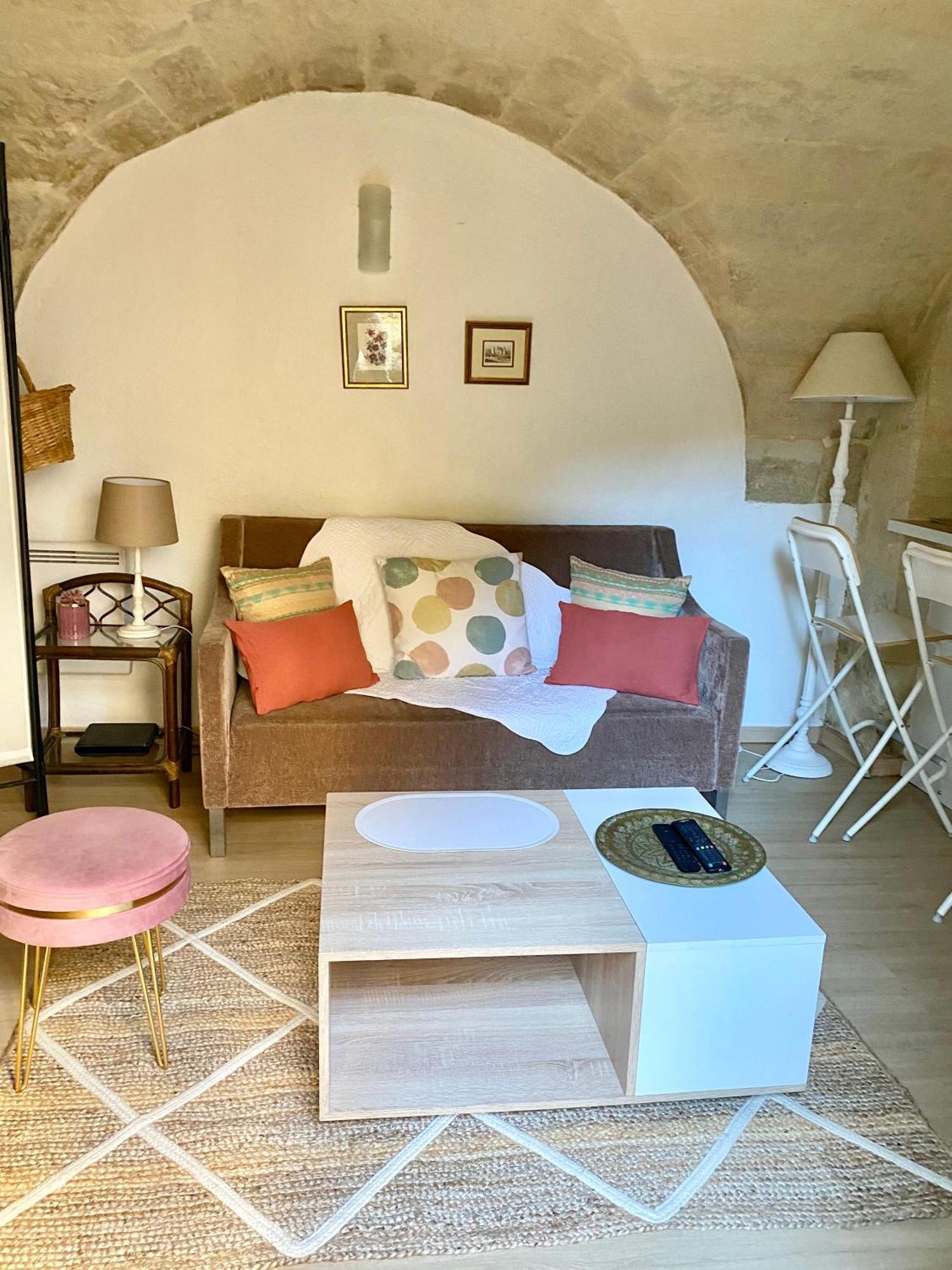 Petit Loft Sur Jardin En Centre-Ville Uzès Exterior foto